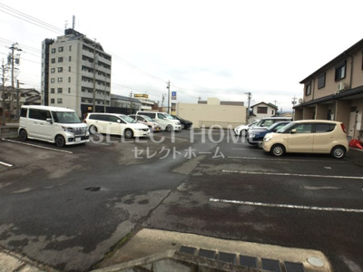 【駐車場】 | 浅井ハイツⅡ | 駐車場完備です