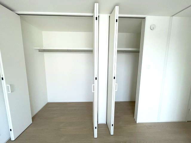 佐伯区旭園　№34146の収納|洋室4.6帖内クローゼット