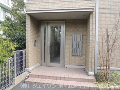 【エントランス】 | トレーフル