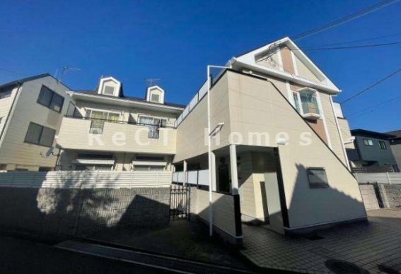 姫路市飾磨区今在家２丁目のハイツの外観