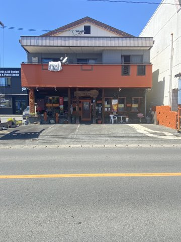 【外観】 | 東区長嶺東1丁目　 | 幹線道路沿いの店舗付き住宅のご紹介です。