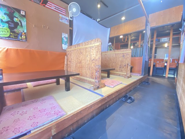 【内装】 | 東区長嶺東1丁目　 | 店舗部分は広々としたお座敷があり、自由度の高いお店造りが可能です！
