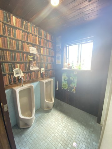 【トイレ】 | 東区長嶺東1丁目　 | お客様用のトイレ設備も整っています。