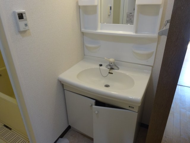 カデット真趣園　宝塚の洗面所