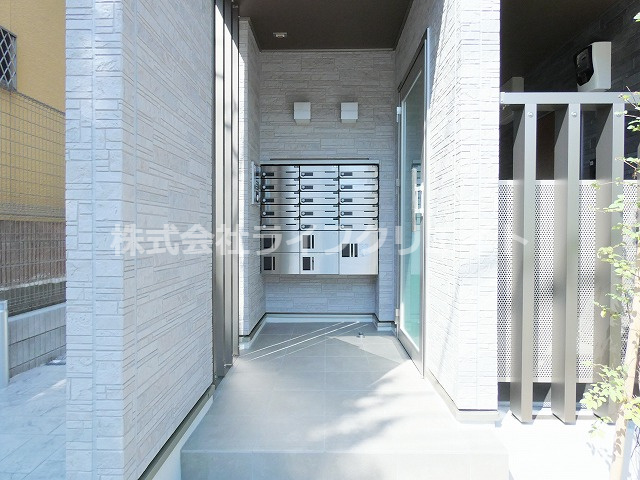 【エントランス】 | ヴィラエクセレーナ