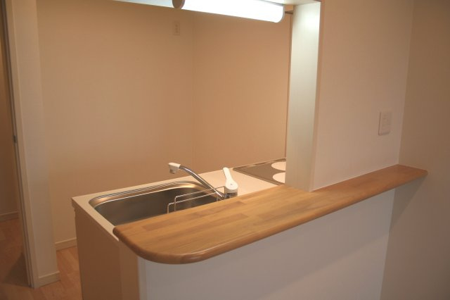 ヴィラージュ同志社前の内装|カウンター