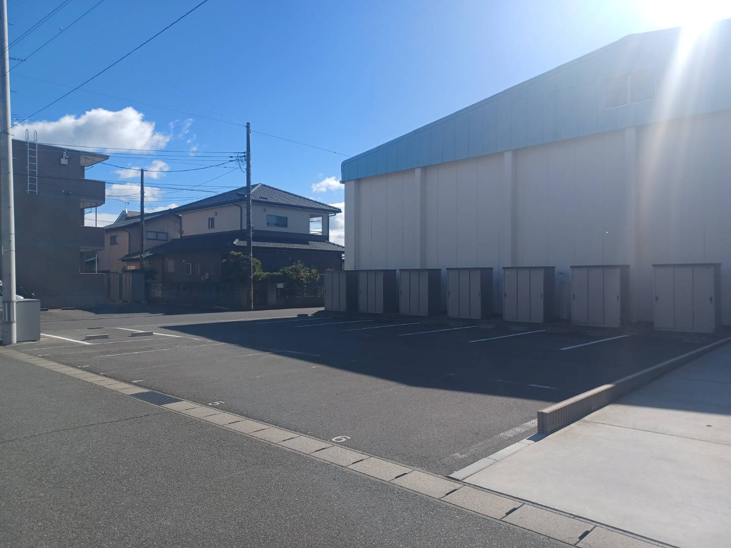 泉5丁目駐車場の外観