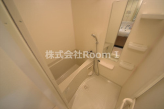 【浴室】 | プレサンス谷町キャトル | 日々の疲れを癒すお風呂付です