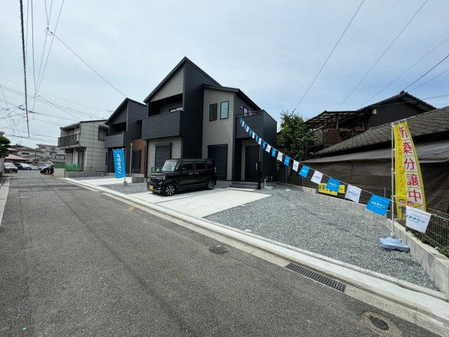 ーAdobeーアドブルー小倉北区中井2丁目1期　【小倉北区　新築戸建て】の前面道路含む現地写真|交通量も少なく駐車しやすい♪　【小倉北区　新築戸建て】