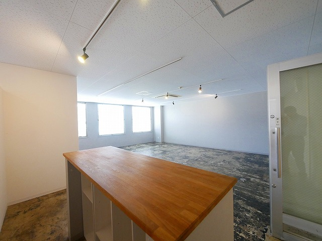 新大宮ビルの内装