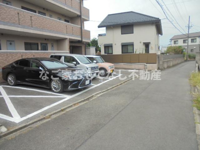 【駐車場】 | グリーンヒルズ
