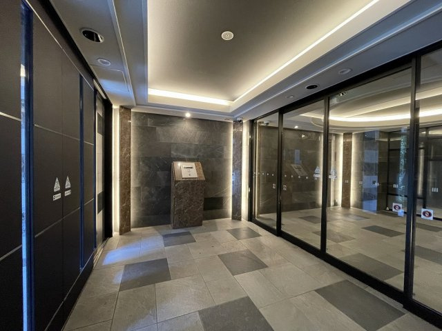 【エントランス】プレサンスTHE久屋大通レジェンド