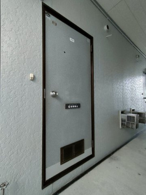 【エントランス】 | セントラルコーポ