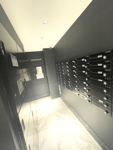 S-RESIDENCEドーム前千代崎のロビー