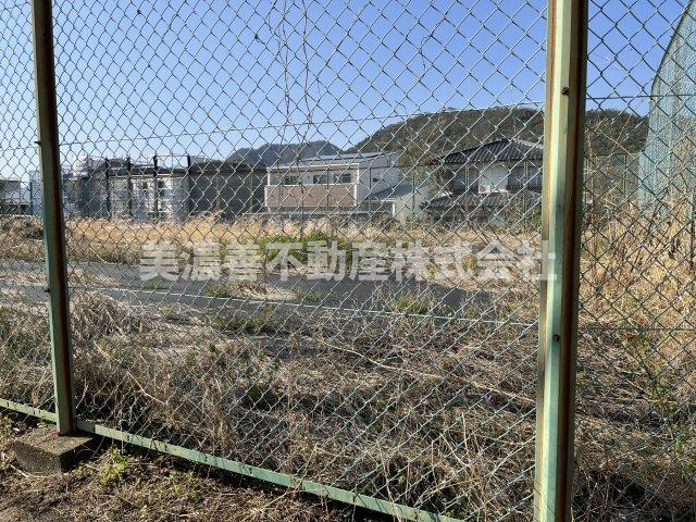 ５３７２６　岐阜市日野北土地の外観