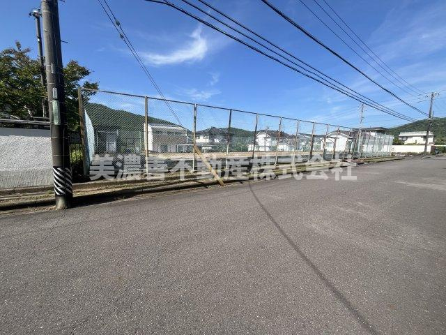 ５３７２６　岐阜市日野北土地の外観