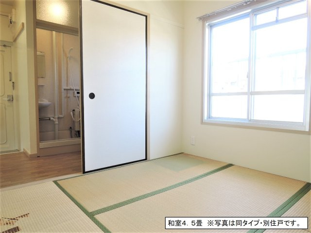【寝室】