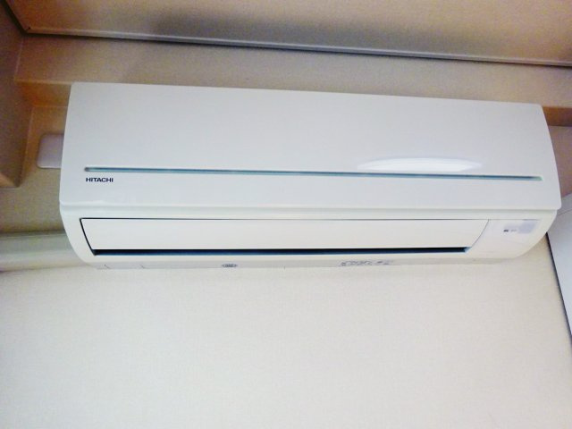 ホワイエ甲子園の設備|エアコン