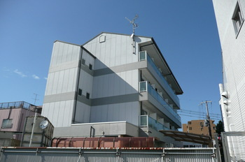 ディヴァ新田辺