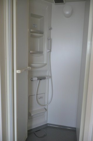 オリーブハウスのシャワールーム