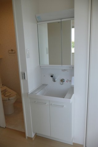 オリーブハウスの洗面所