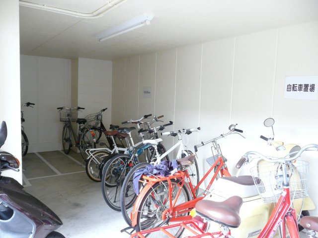 パルエクセル新田辺のその他共用部分|駐輪場