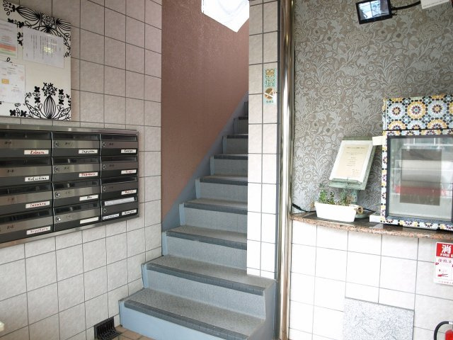 GRIP KYO田辺のエントランス