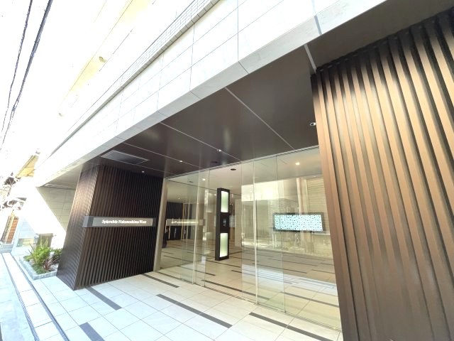 スプランディッド中之島WESTのエントランス