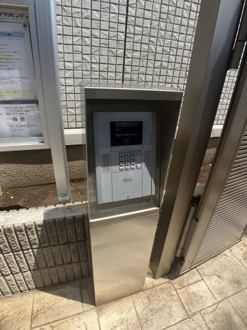 アルブルコインシデンスのエントランス