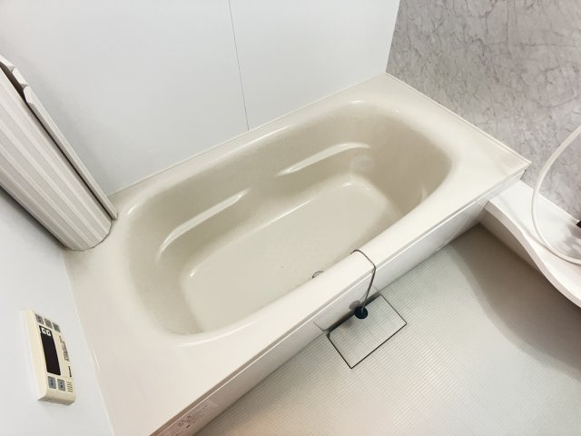 アルブルコインシデンスの浴室
