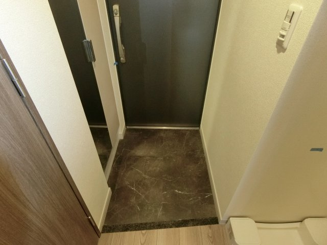 【玄関】 | プレサンス天王寺勝山