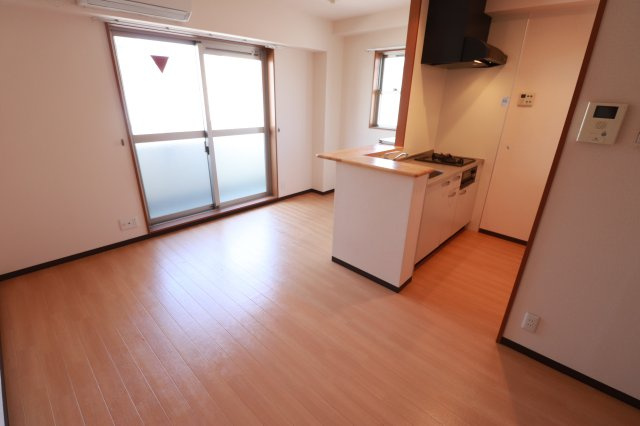 【居間・リビング】 | メイト鶴見