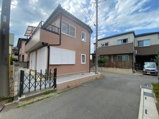 【前面道路含む現地写真】