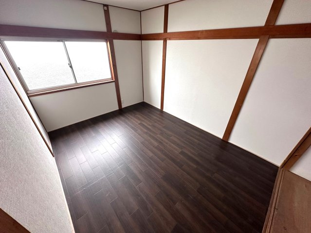 【洋室】 | 島泉8丁目戸建