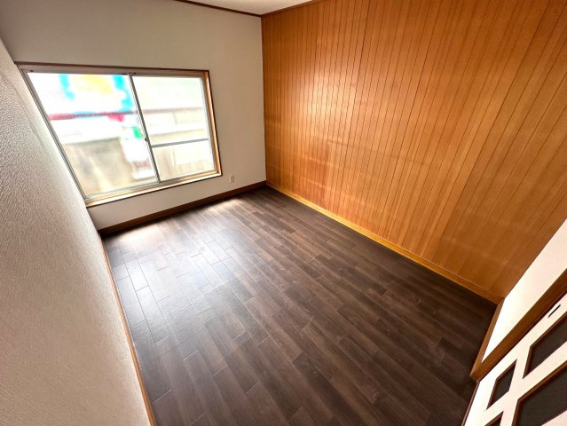 【居間・リビング】 | 島泉8丁目戸建