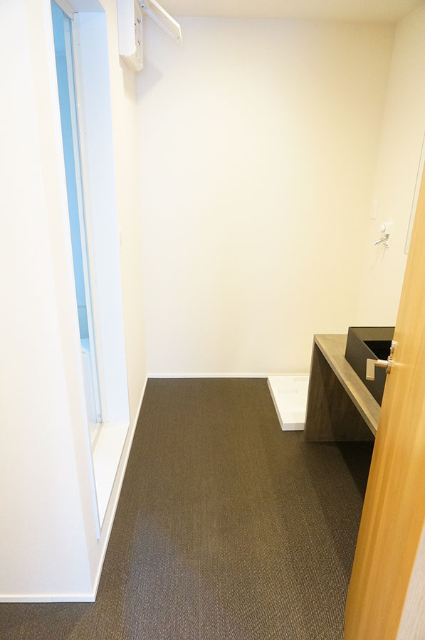 【ガレージハウス】inCELL木更津 THE Luxuryの内装