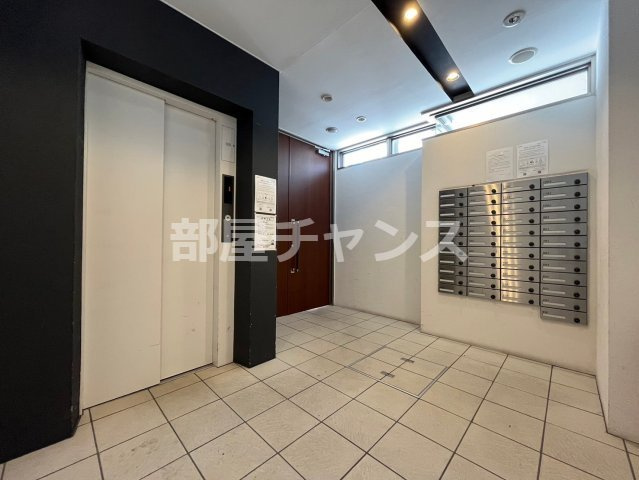 ArtizA上前津のロビー