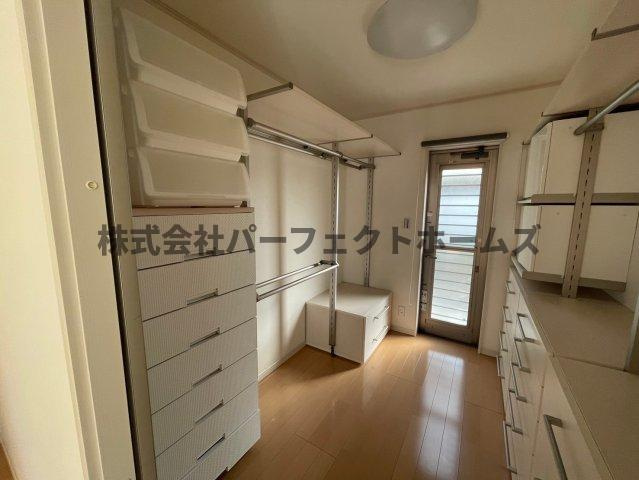 禁野本町1丁目平屋　賃貸の収納|こまごまとしたものを収納できそうですね