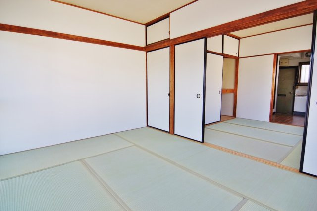 光荘の寝室|6帖の和室♪