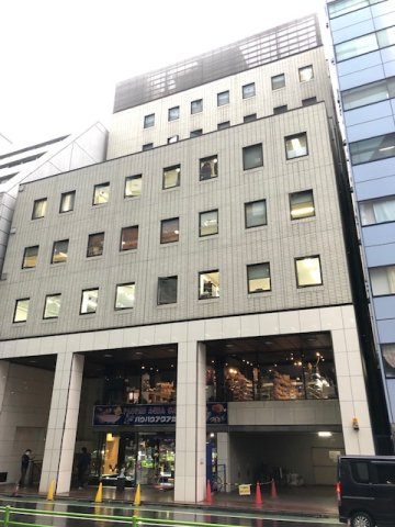 松岡銀七ビルの外観