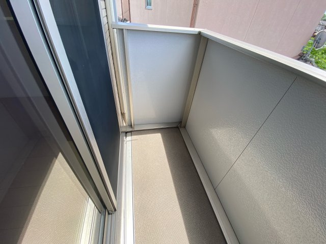 セジュール弥生のバルコニー