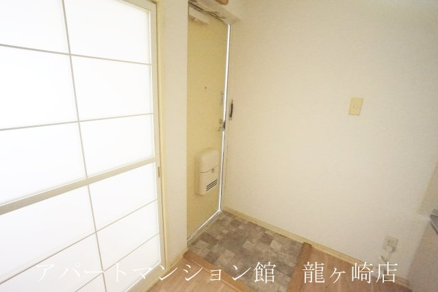 ビタエターナルの玄関