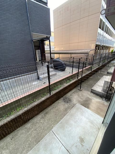 ペルルラヴィの外観