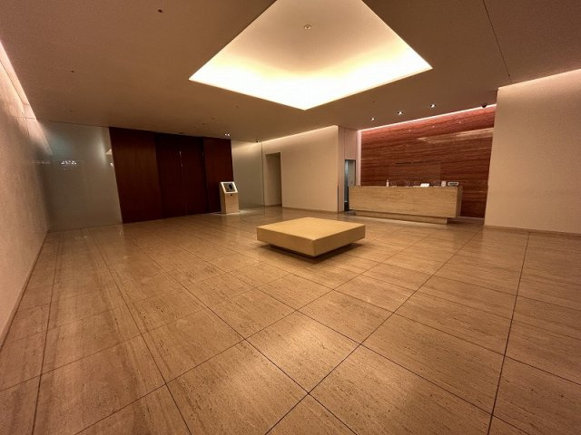 虎ノ門タワーズレジデンスのエントランス