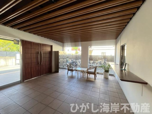 コスモ茅ヶ崎ベルセーヌのエントランス|エントランス