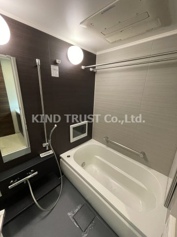 エステムプラザ梅田の浴室|コンパクトで使いやすいお風呂です