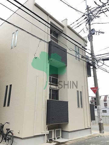 クレオ筥松拾番館の外観