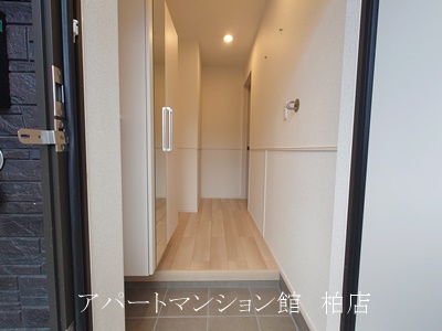 コンフォートBの玄関