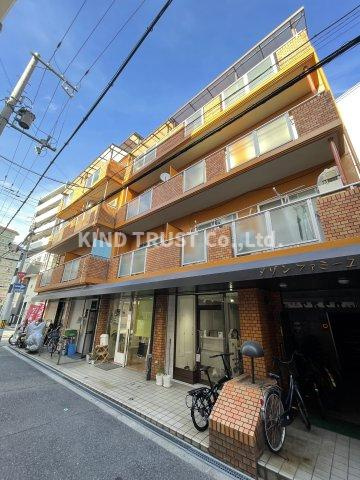 メゾンファミーユ