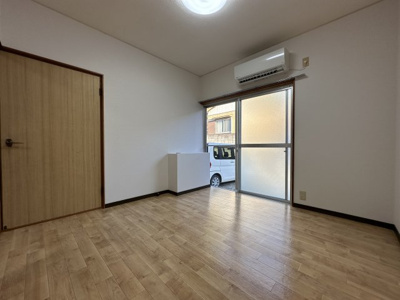 【寝室】 | デイジー